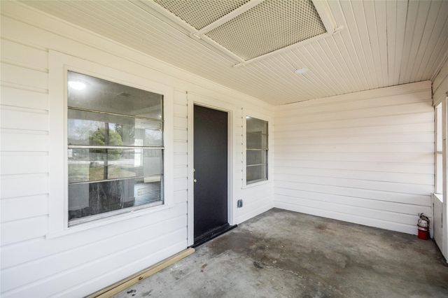 4708 Los Angeles Street, Houston, TX 77026