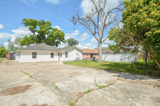 4708 Los Angeles Street, Houston, TX 77026