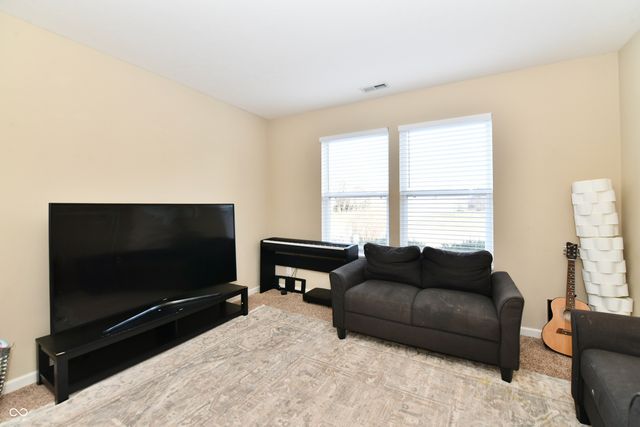 3011 Shadow Lake Drive, Indianapolis, IN 46217