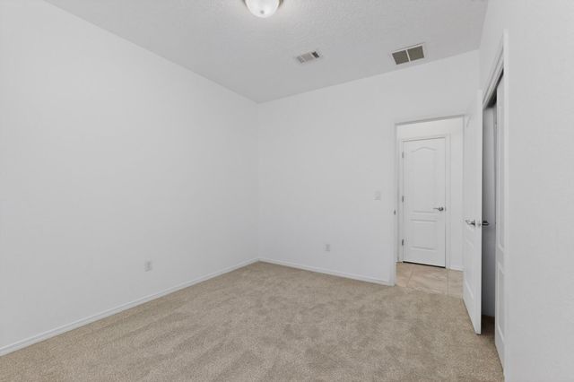 3126 Farragut Street NE, Rio Rancho, NM 87144