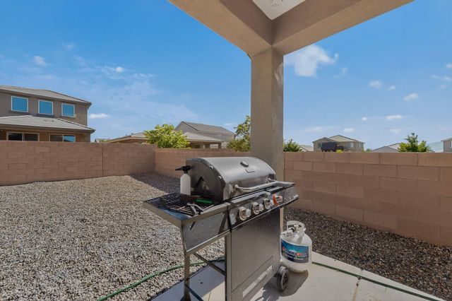 3126 Farragut Street NE, Rio Rancho, NM 87144