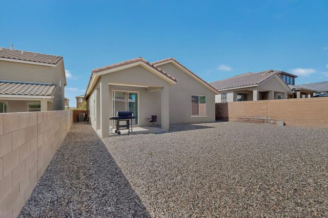 3126 Farragut Street NE, Rio Rancho, NM 87144