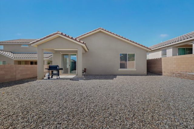 3126 Farragut Street NE, Rio Rancho, NM 87144