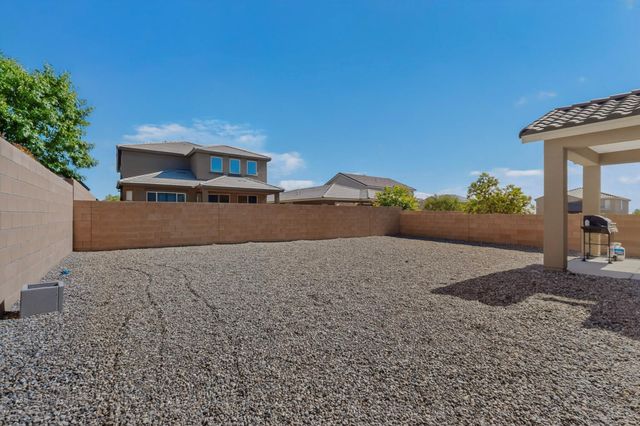 3126 Farragut Street NE, Rio Rancho, NM 87144