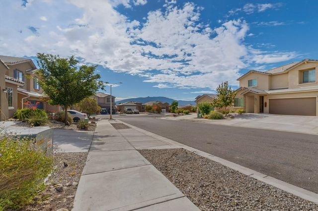 3126 Farragut Street NE, Rio Rancho, NM 87144