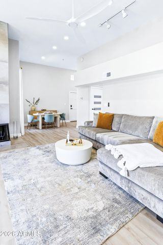 11333 N 92nd Street 2016, Scottsdale, AZ 85260