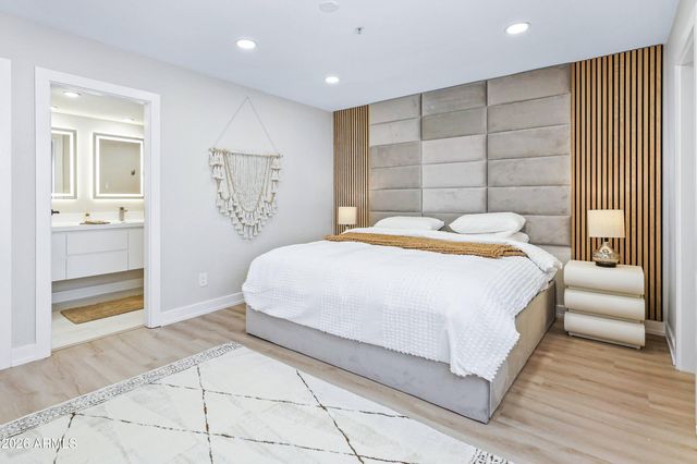 11333 N 92nd Street 2016, Scottsdale, AZ 85260