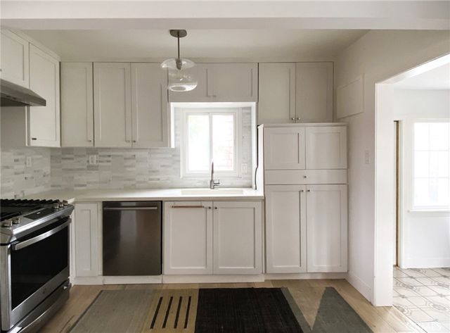 124 W Sycamore Avenue, El Segundo, CA 90245
