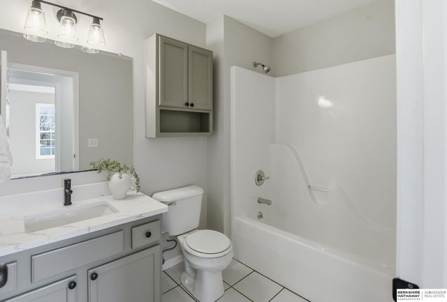 5642 Redtail Road, Council Bluffs, IA 51501