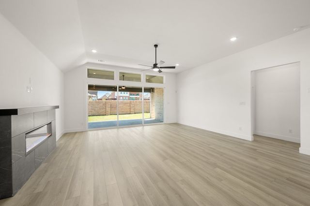 1842 Briarwood Way, Midlothian, TX 76065