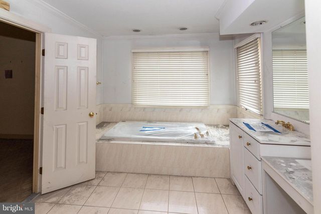 1679 BULLOCK CIR, Owings Mills, MD 21117