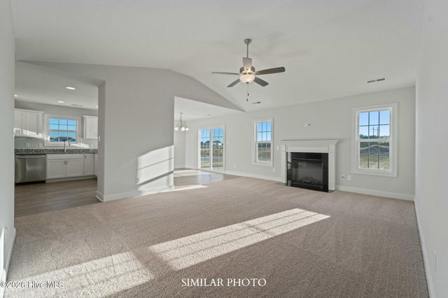 609 Barlowe Lane, Jacksonville, NC 28546