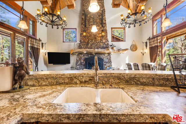 35849 Butterfly Peak Road, Mountain Center, CA 92561