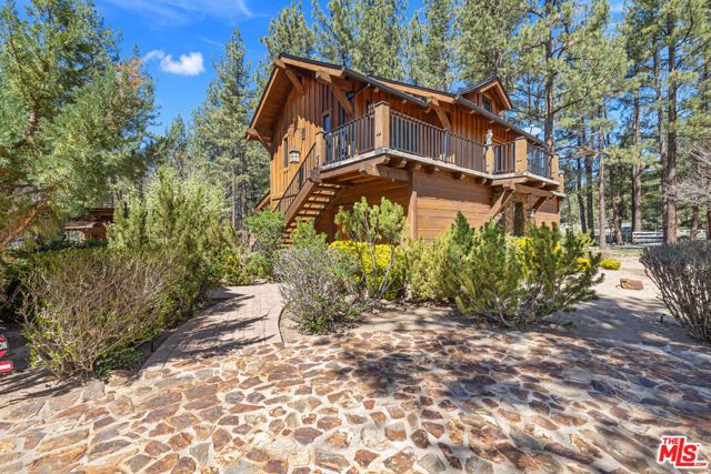 35849 Butterfly Peak Road, Mountain Center, CA 92561