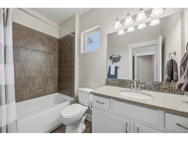 2162 Montauk Ln 3, Windsor, CO 80550