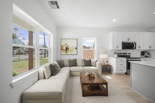 7817 Beckley Street A/B, Houston, TX 77088