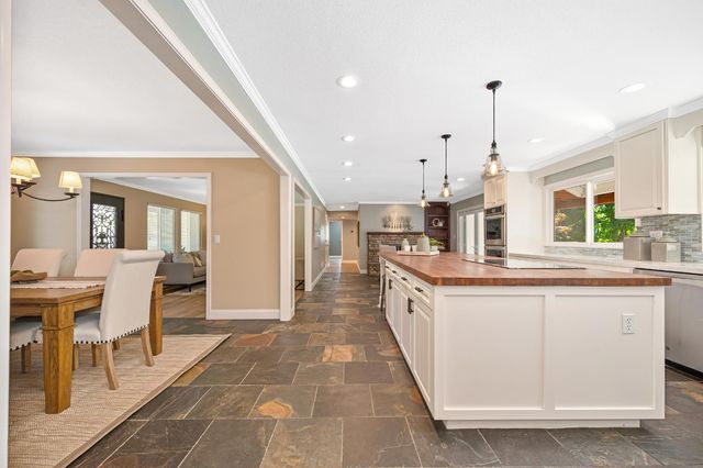 8990 Fargo Ln, Granite Bay, CA 95746