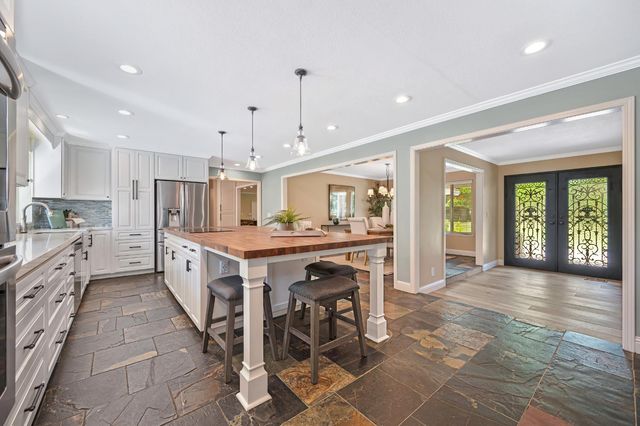 8990 Fargo Ln, Granite Bay, CA 95746