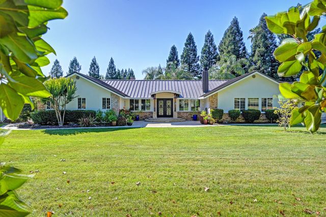 8990 Fargo Ln, Granite Bay, CA 95746