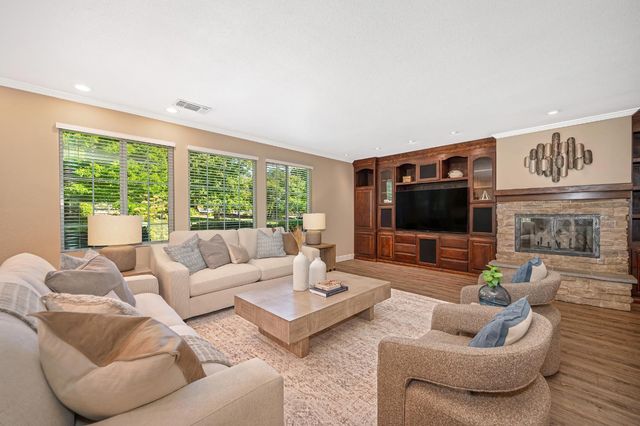 8990 Fargo Ln, Granite Bay, CA 95746