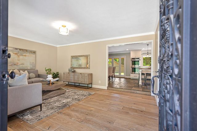 8990 Fargo Ln, Granite Bay, CA 95746