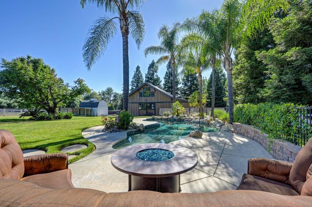 8990 Fargo Ln, Granite Bay, CA 95746