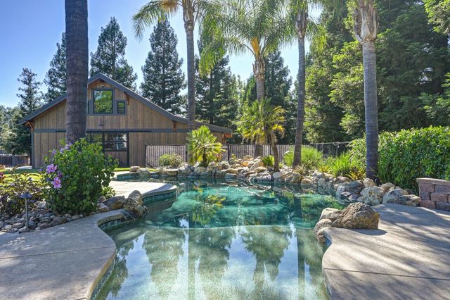 8990 Fargo Ln, Granite Bay, CA 95746