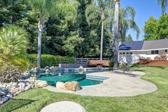 8990 Fargo Ln, Granite Bay, CA 95746