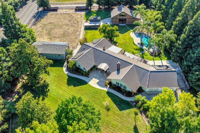 8990 Fargo Ln, Granite Bay, CA 95746