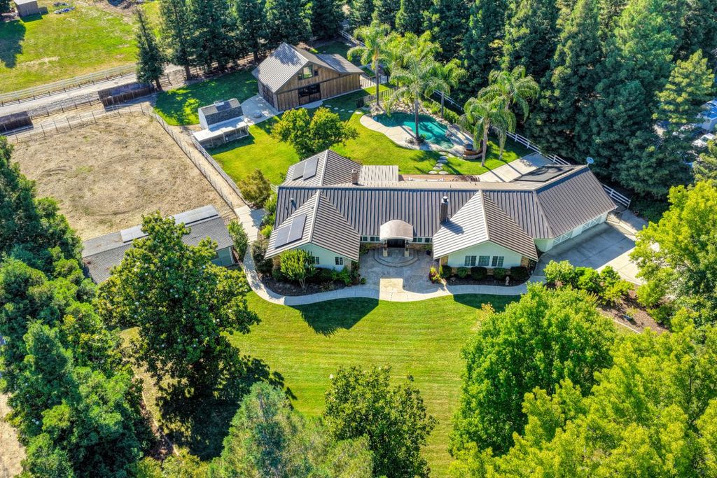 8990 Fargo Ln, Granite Bay, CA 95746