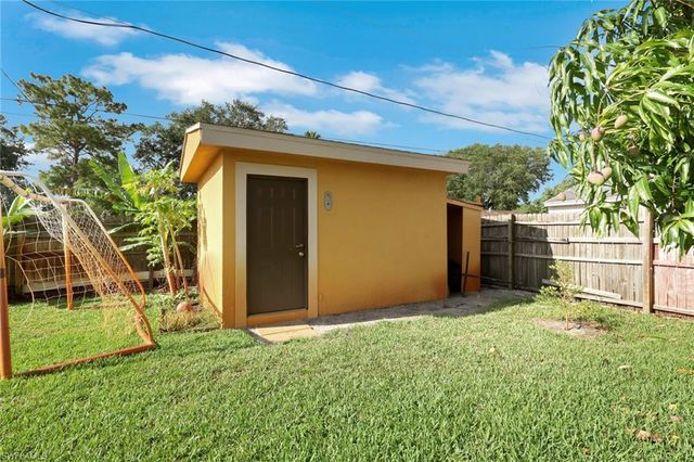 4500 28th AVE SW, Naples, FL 34116