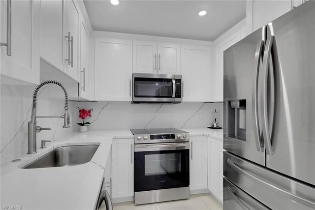 4500 28th AVE SW, Naples, FL 34116