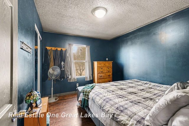 1005 Conrad Road, Standish, MI 48658