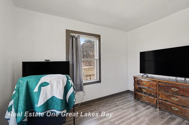 1005 Conrad Road, Standish, MI 48658