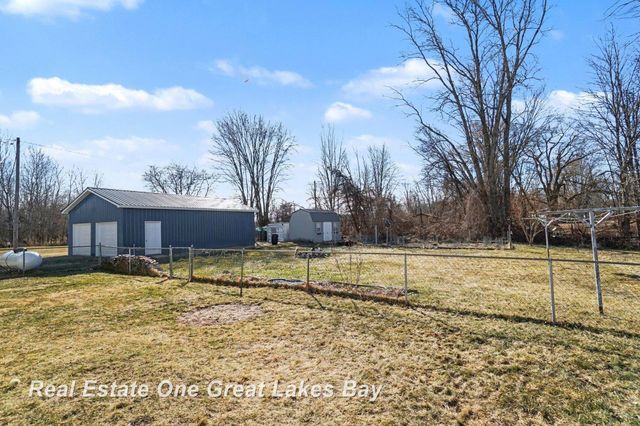 1005 Conrad Road, Standish, MI 48658