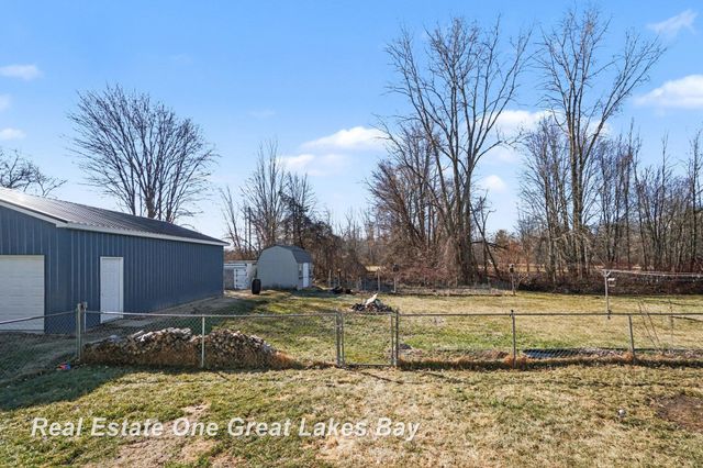 1005 Conrad Road, Standish, MI 48658