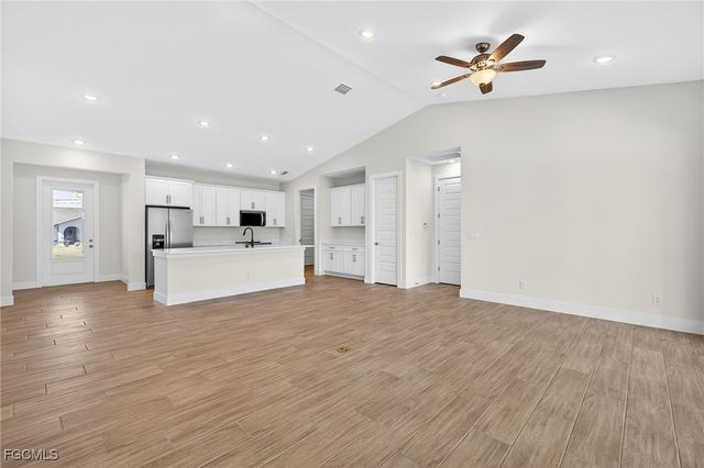 817 SW 6th AVE, Cape Coral, FL 33991