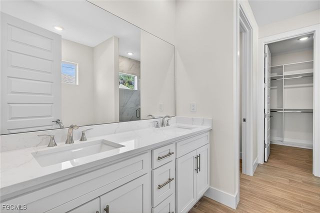 817 SW 6th AVE, Cape Coral, FL 33991