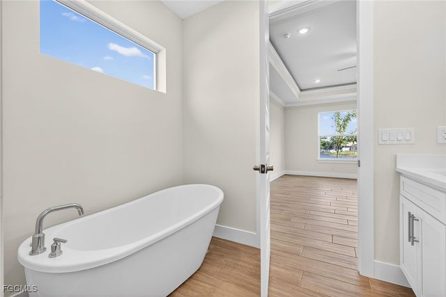 817 SW 6th AVE, Cape Coral, FL 33991