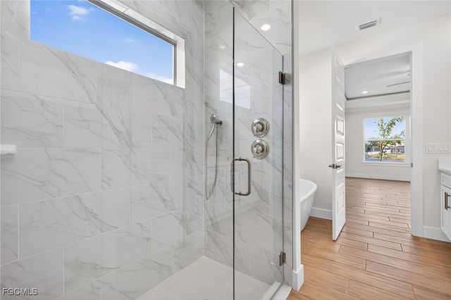 817 SW 6th AVE, Cape Coral, FL 33991