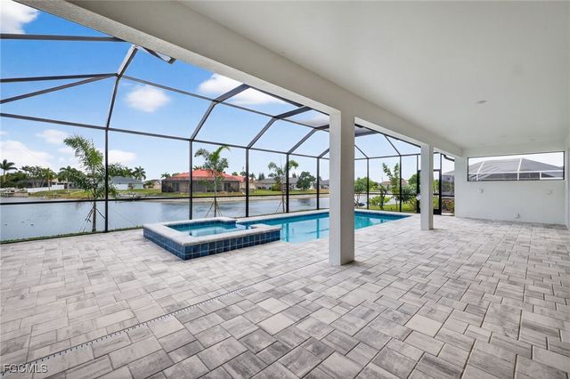 817 SW 6th AVE, Cape Coral, FL 33991