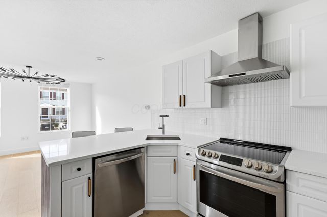 5982 Silver Charms Way, 32, New Albany, OH 43054