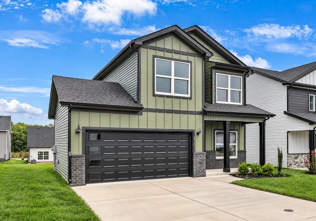 2712 Brewster Dr, Clarksville, TN 37042