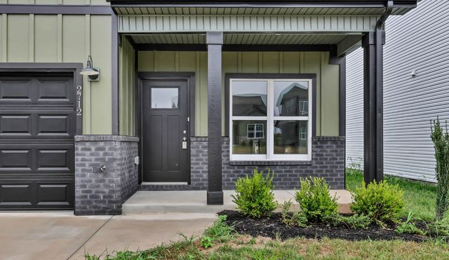 2712 Brewster Dr, Clarksville, TN 37042