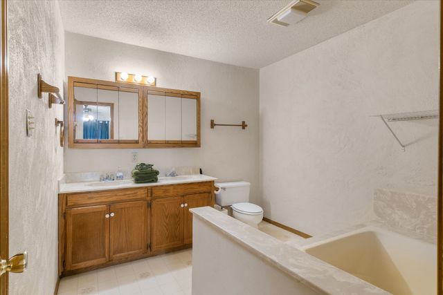 460 VZ County Road 1134, Fruitvale, TX 75127
