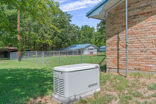 460 VZ County Road 1134, Fruitvale, TX 75127
