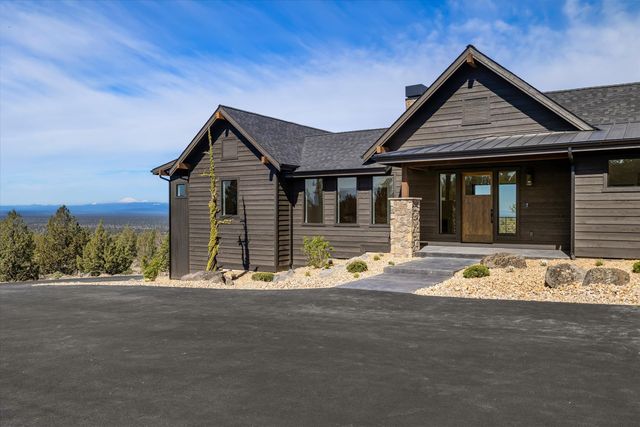 17056 SW Prospect Court, Powell Butte, OR 97753
