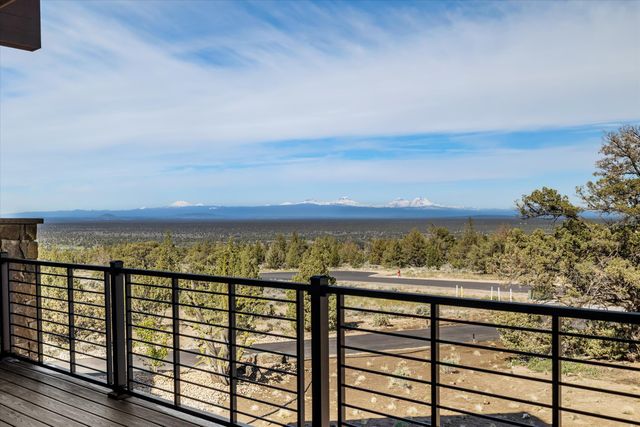 17056 SW Prospect Court, Powell Butte, OR 97753