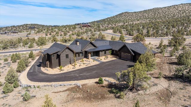 17056 SW Prospect Court, Powell Butte, OR 97753