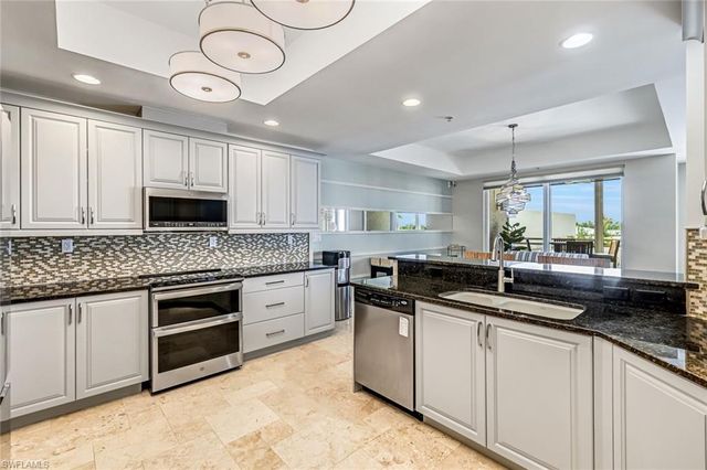 4951 Bonita Bay BLVD # 303, Bonita Springs, FL 34134